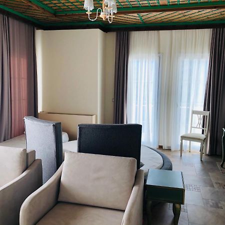 Hotel Sarajet E Pashait 2 Dhërmi Exteriör bild