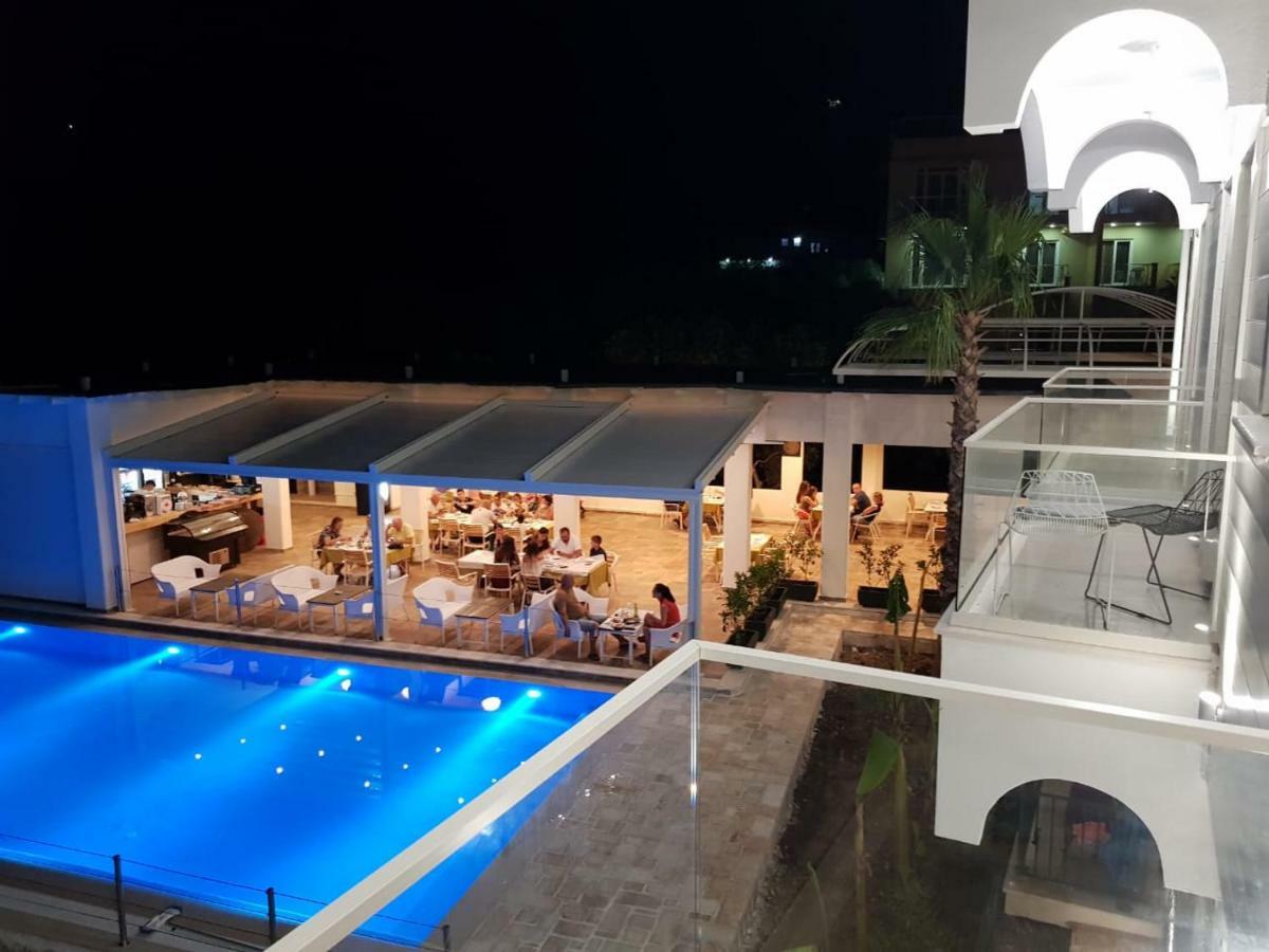 Hotel Sarajet E Pashait 2 Dhërmi Exteriör bild