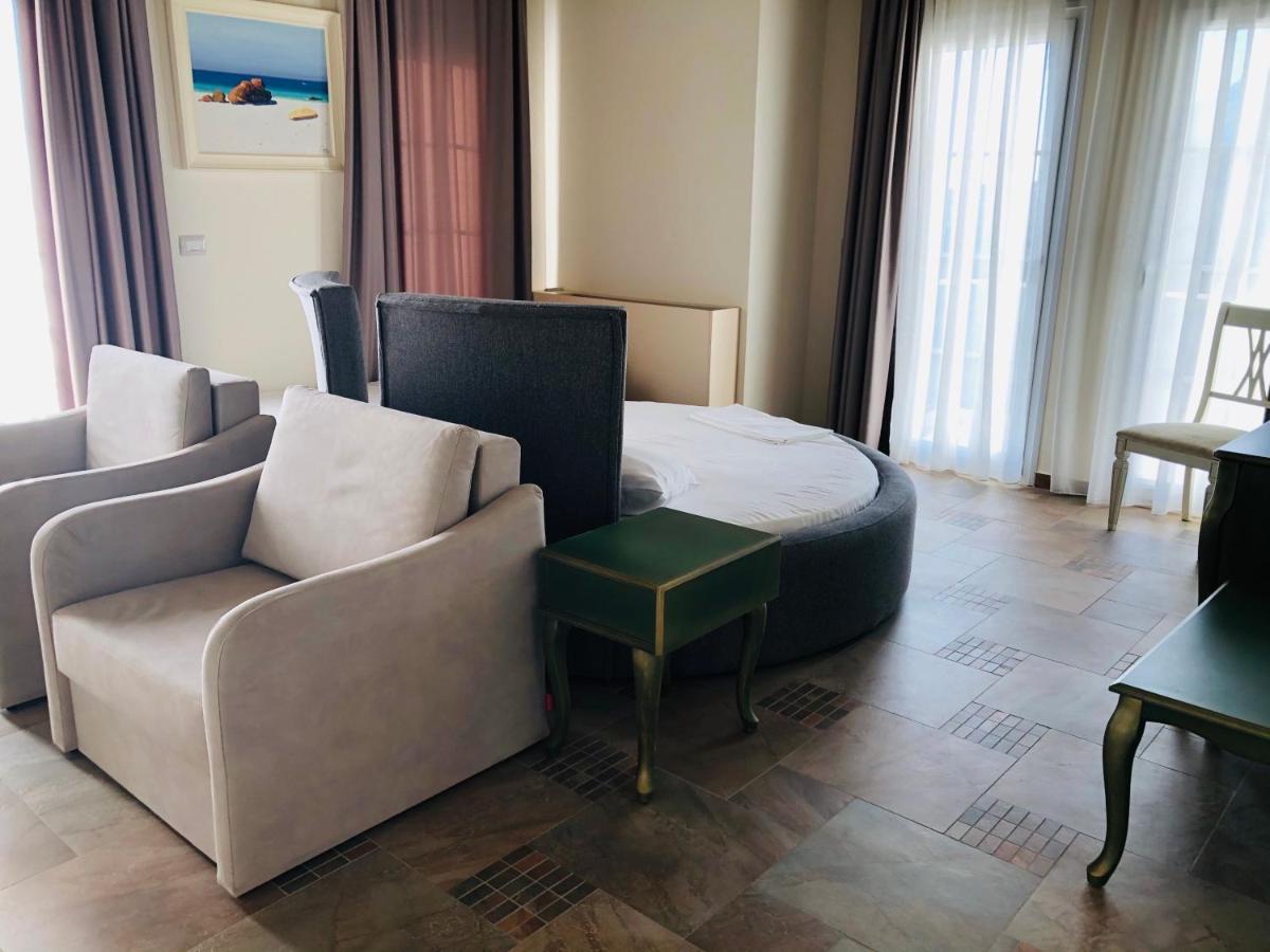 Hotel Sarajet E Pashait 2 Dhërmi Exteriör bild
